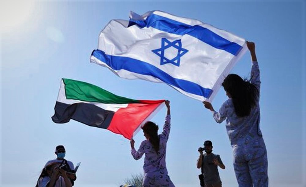 إسرائيل كزعامة عربية وشقيقة كبرى